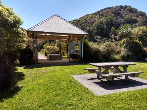 Picnic area near the information kiosk and Catchpool Car Park